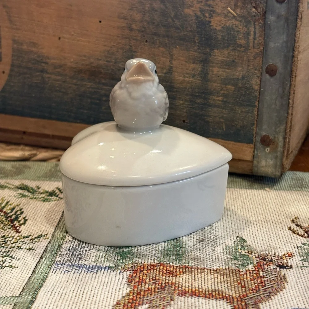 Vintage Otagiri Japan Porcelain Heart Trinket Box Sm Gray/Blue Bird/on Lid Japan